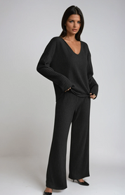 Charlotte Bennett | Ribbed Knit Lounge Set For Women