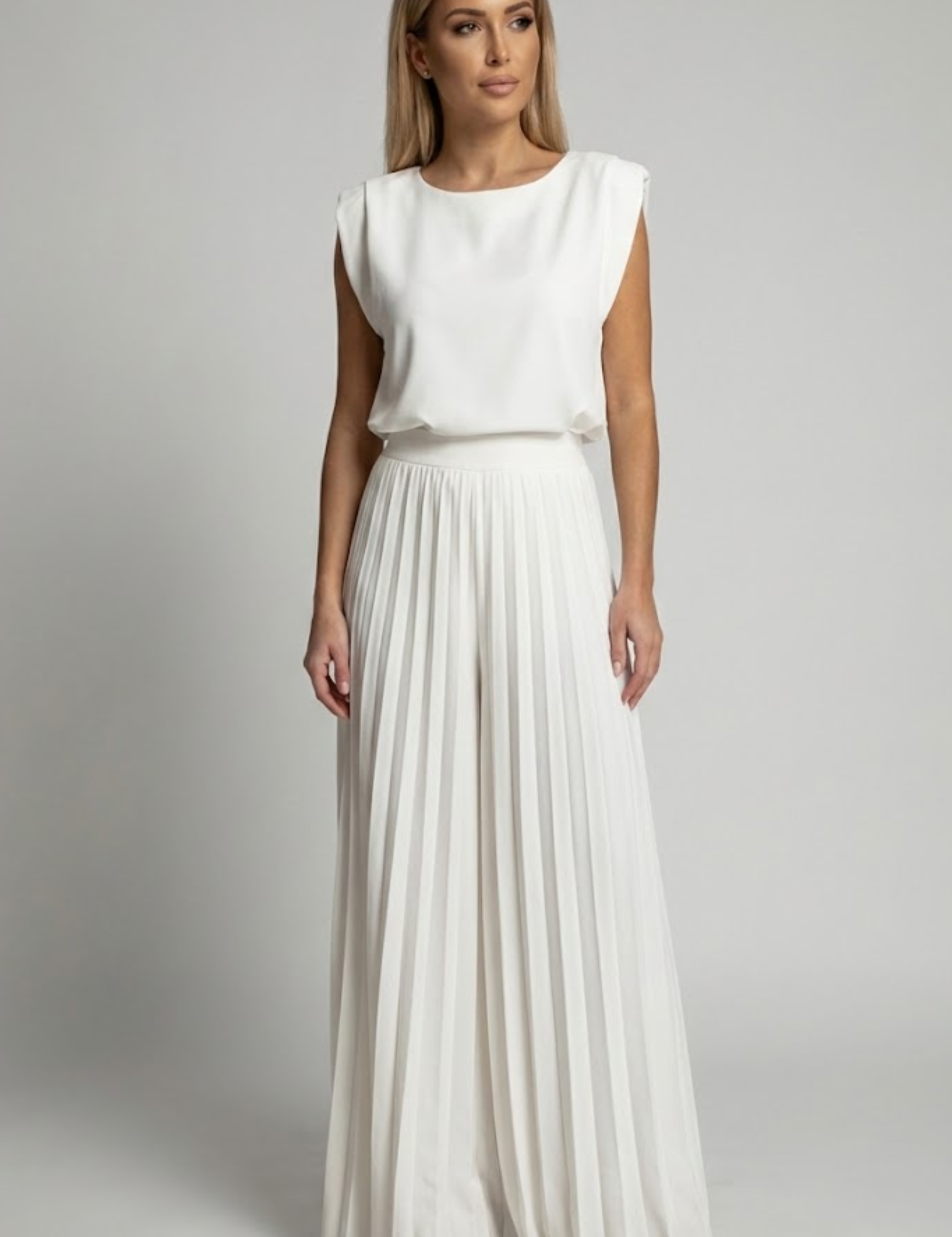 Bianca Moretti | Elegant Pleated Jumpsuit For Women