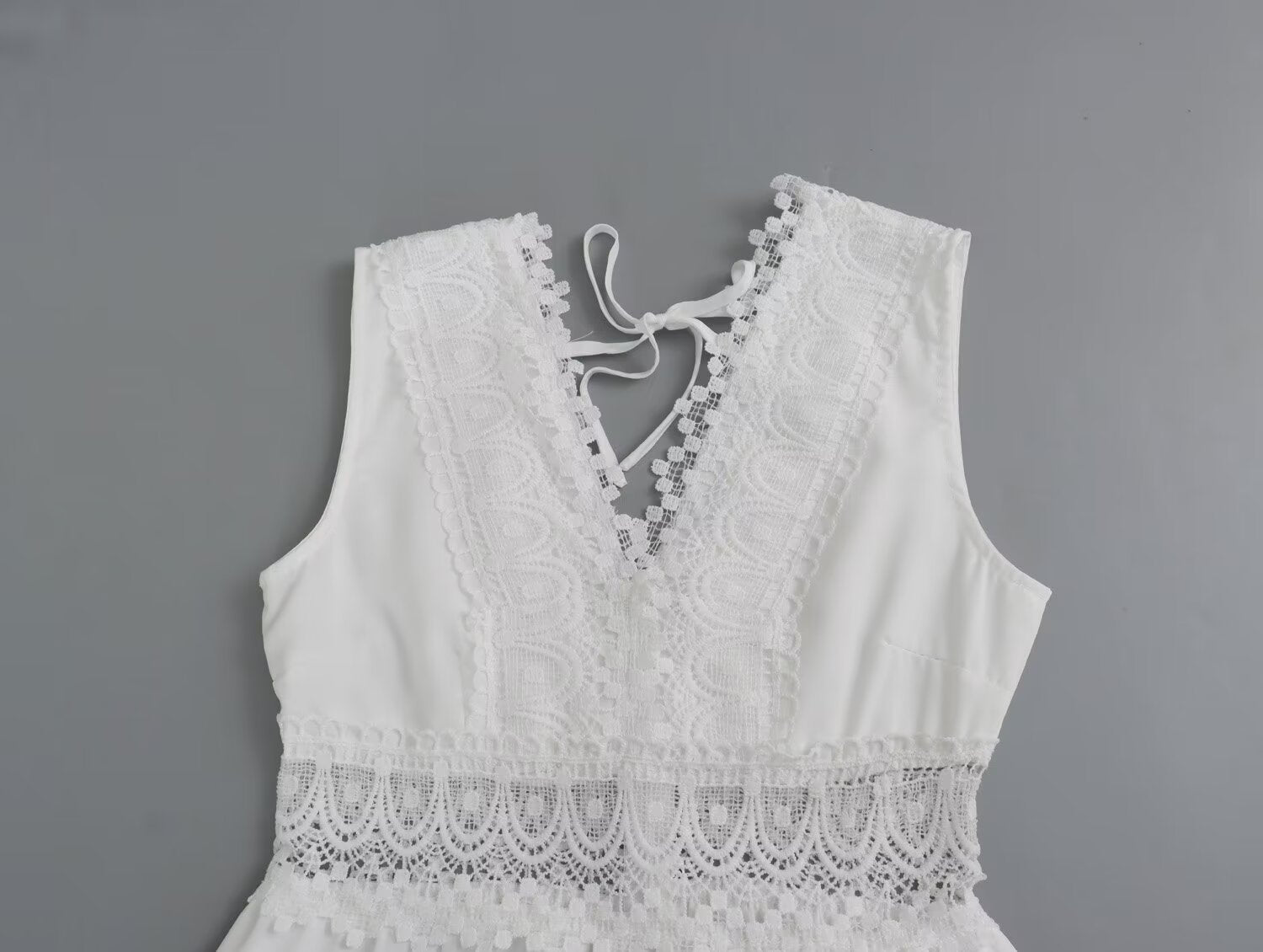 Amalia Henbridge | White Lace Trim V-Neck Midi Dress For Women