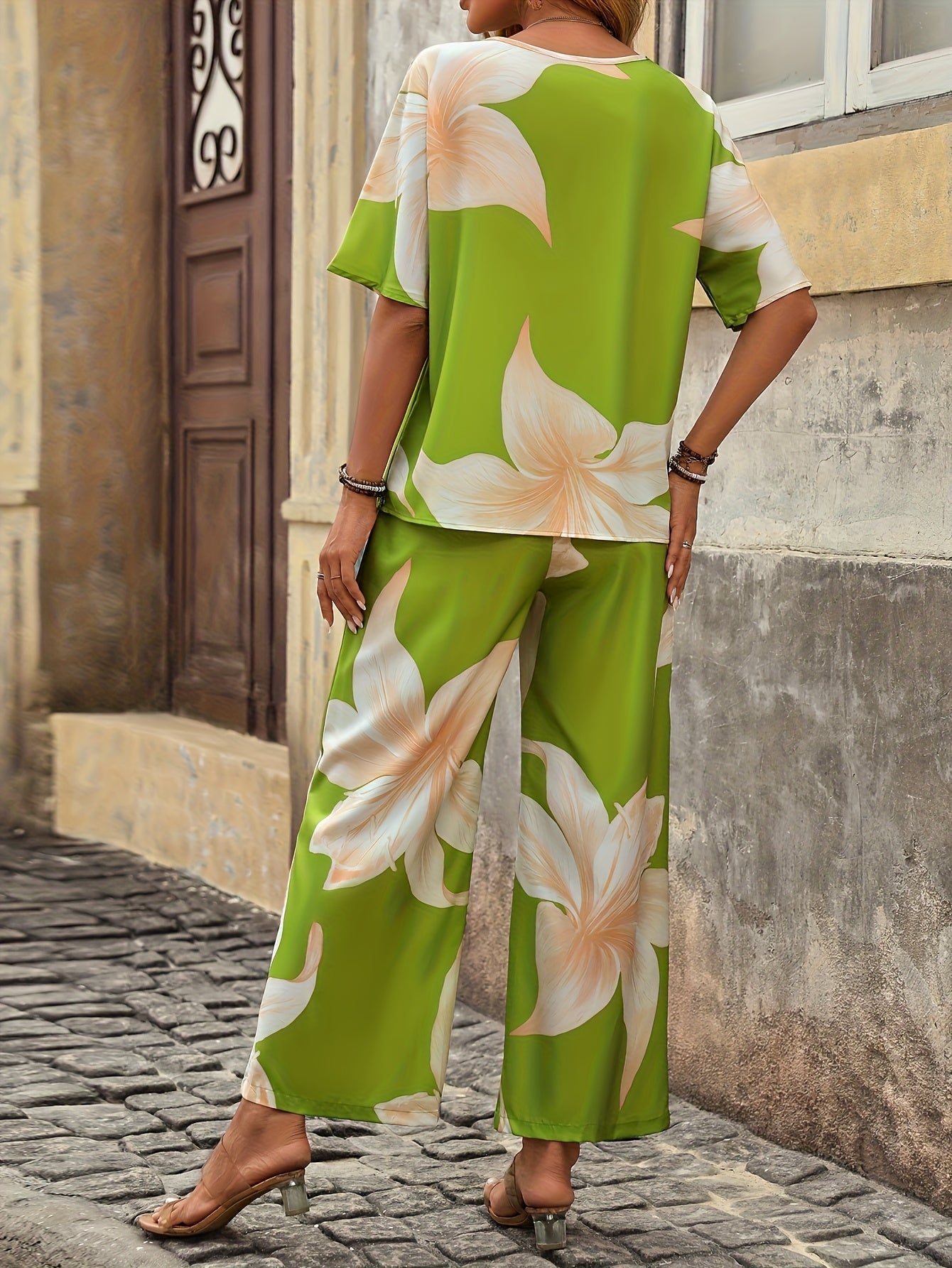 Amelia Thorncliffe | Floral Two-Piece Set For Women