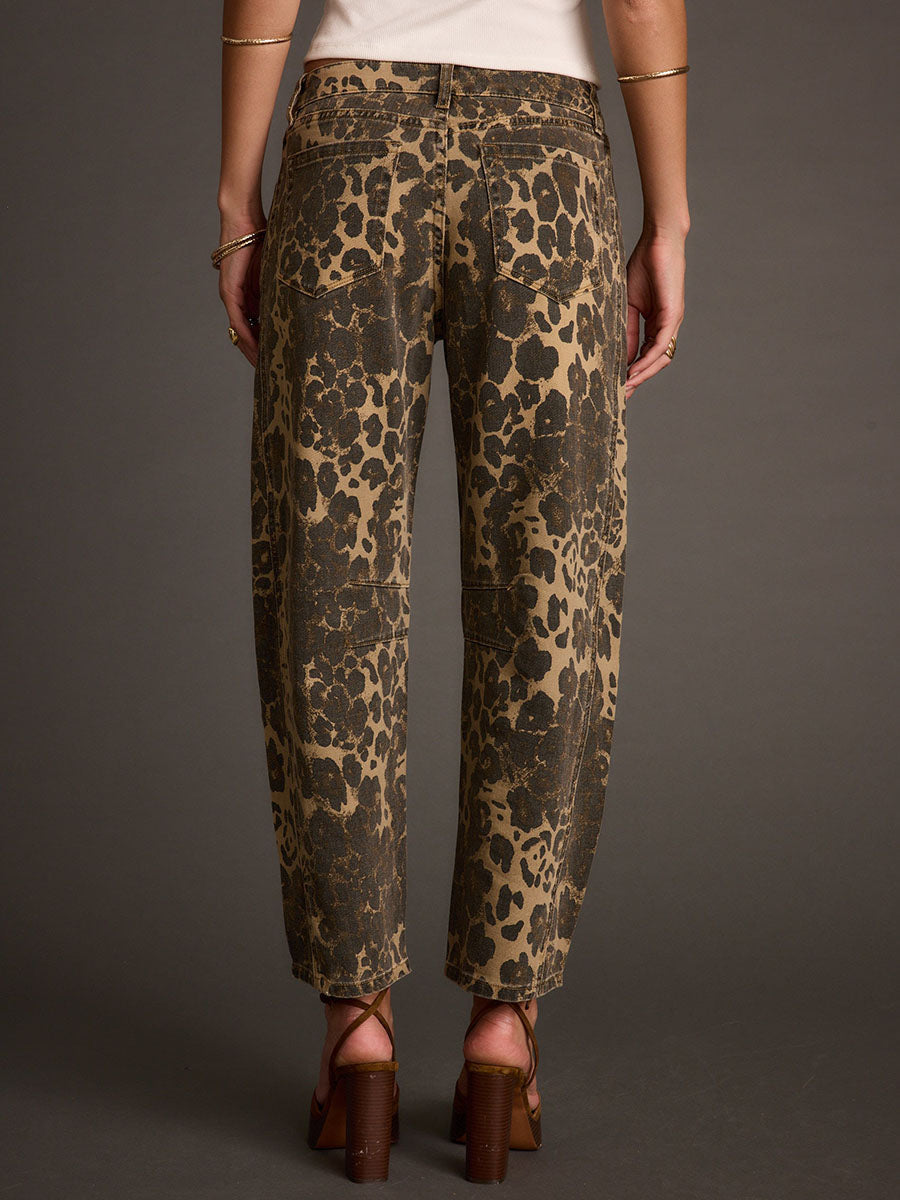 Delphine Ashgrove | Barrel Jeans With Leopard Print For Women