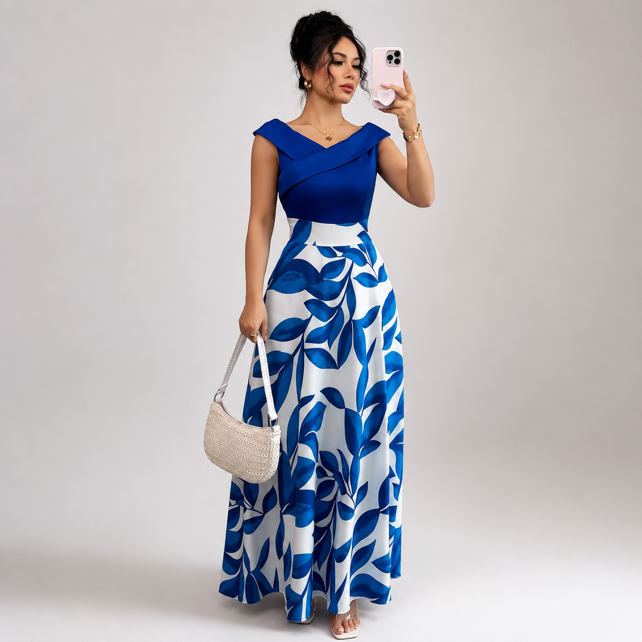 EloiseHarringtonPrintedV-NeckMaxiDressForWomen-mdoel.png