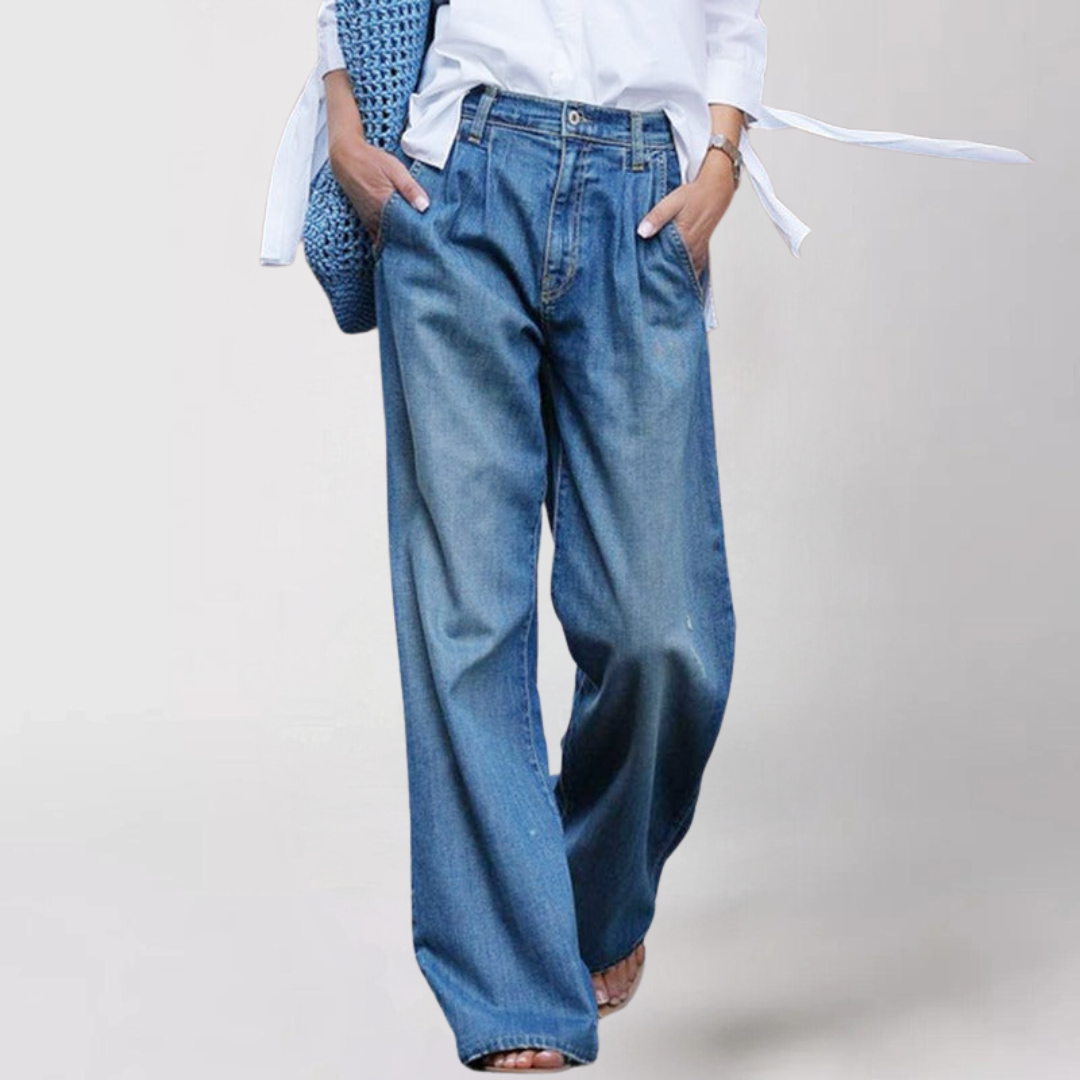 Komfortable_Weit_geschnittene_Damen_Jeans_0.png
