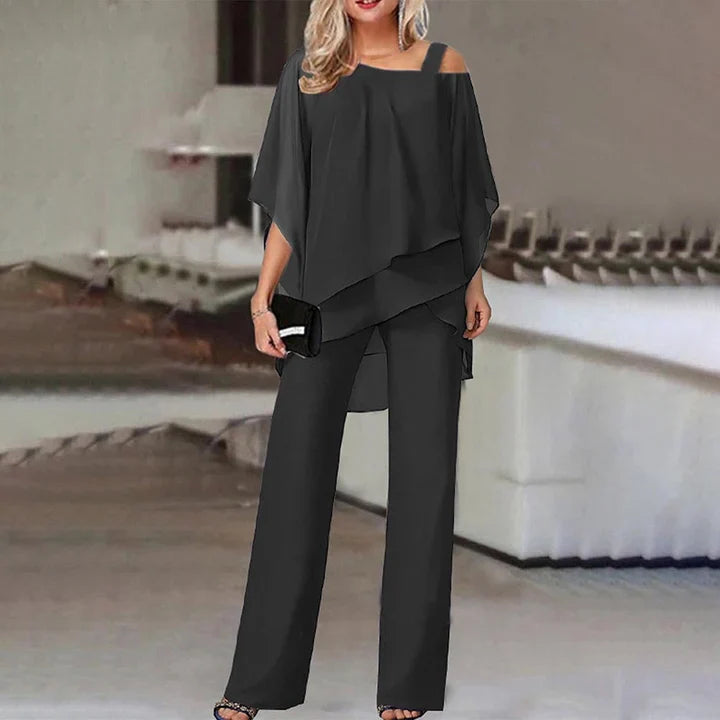 Luna_sEveningAllureLayeredSleeveJumpsuit_3.webp