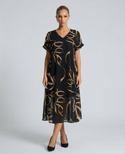Tara Wyndham | V-Neck Batwing Bow Print Midi Dress For Women
