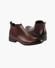 Oliver Bennett | Pointed Toe Chelsea Boots For Men