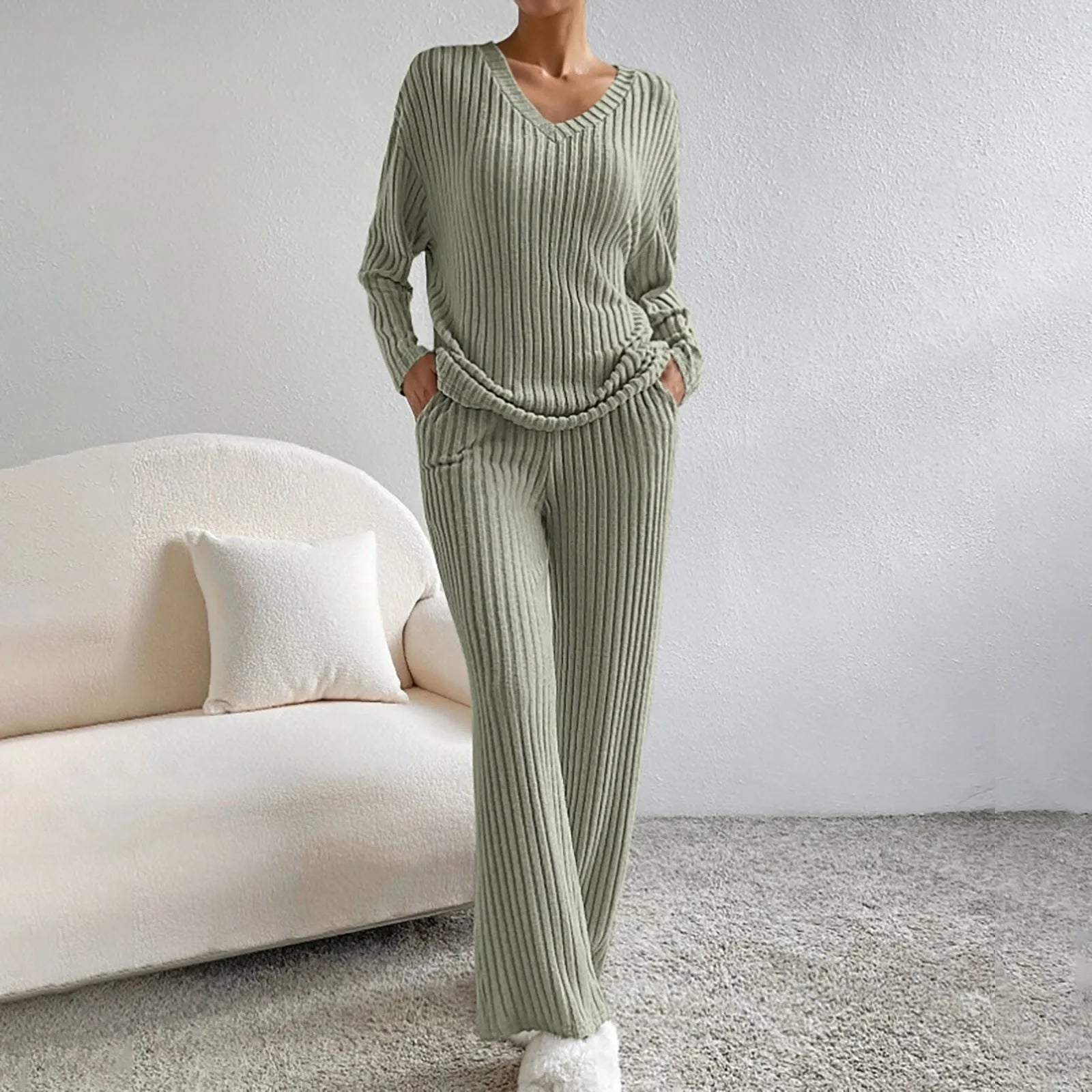 Charlotte Bennett | Ribbed Knit Lounge Set For Women
