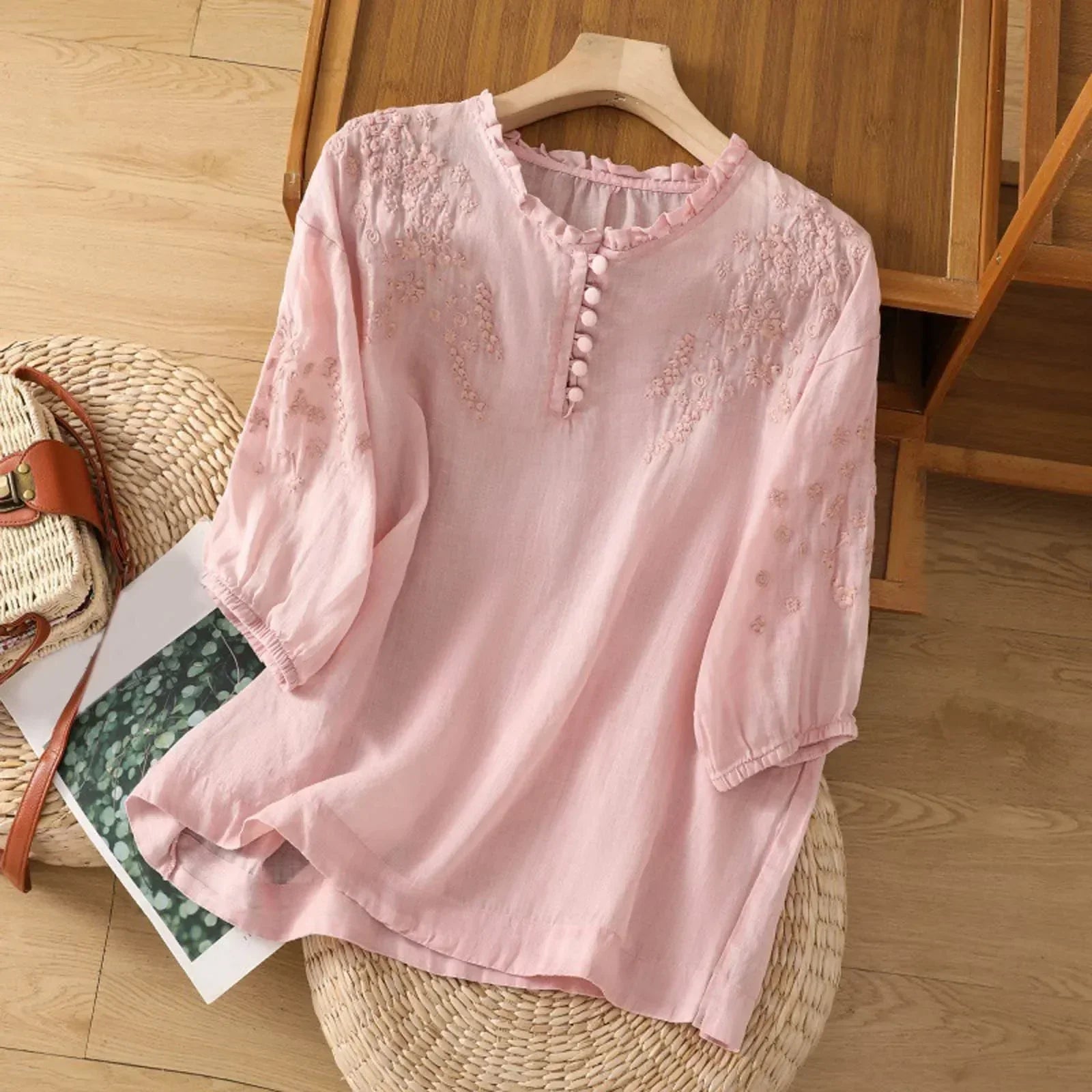 Chloe Ferguson | Floral Embroidered Blouse With Button Front