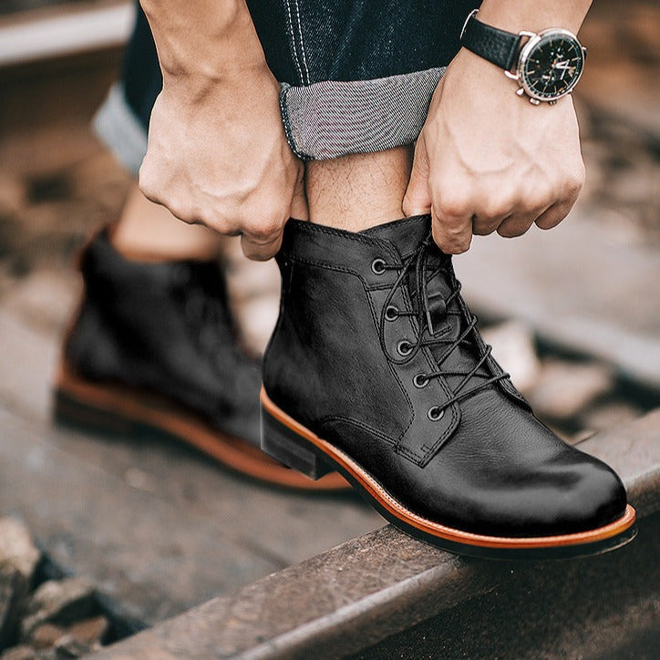 Leonardo Moretti | Vintage Leather Lace-Up Boots For Men