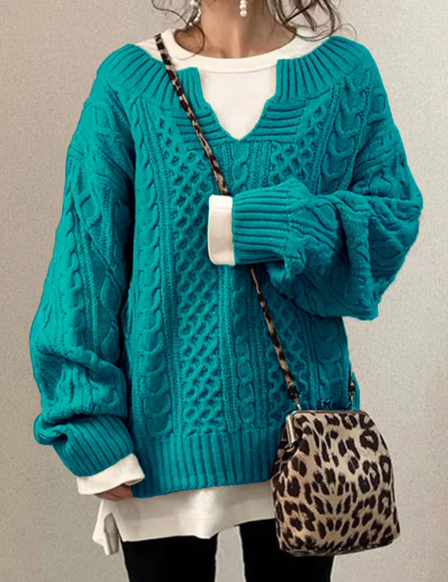 Vivienne Moreau | Oversized Cable Knit Sweater For Women
