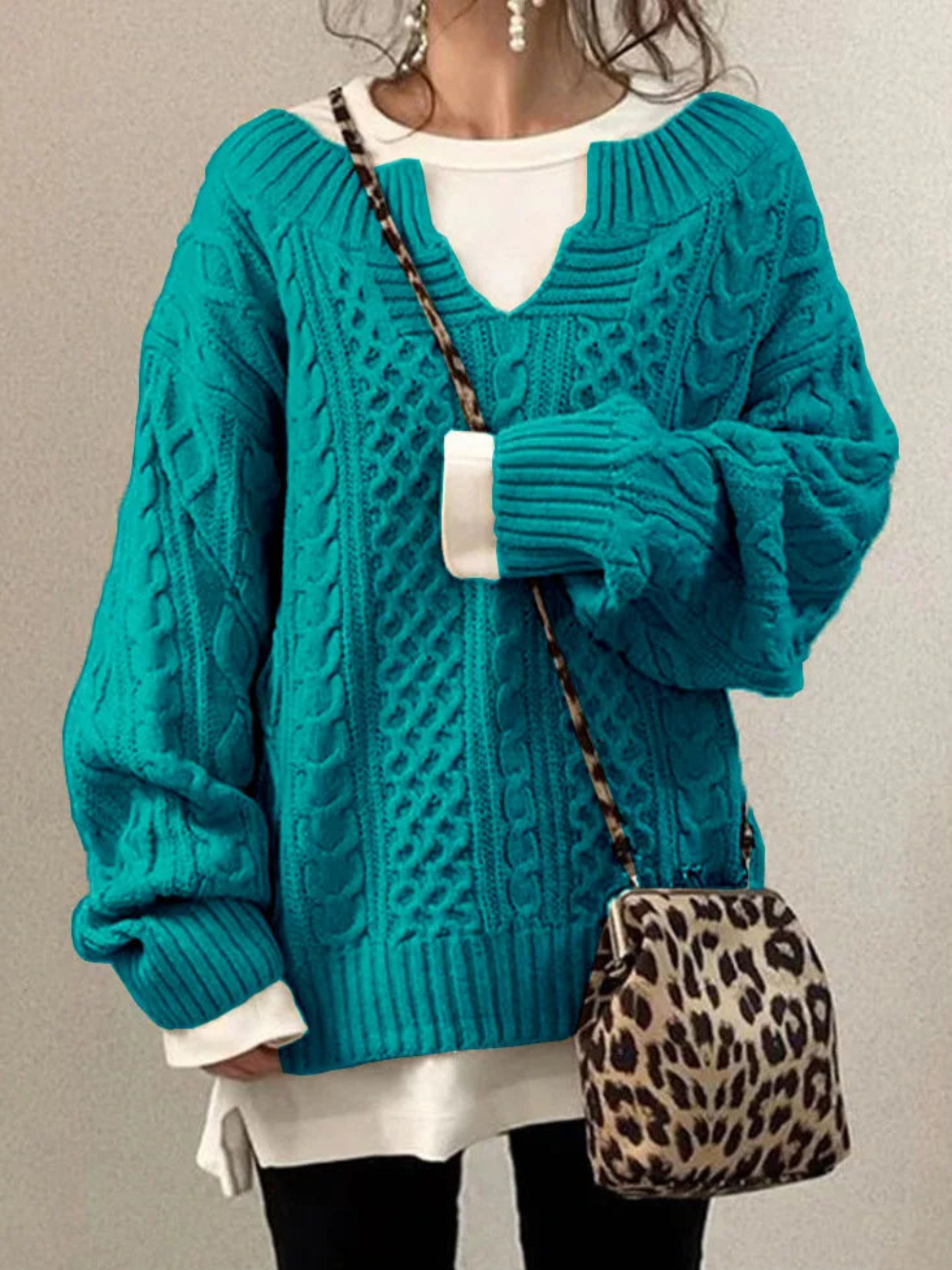 Vivienne Moreau | Oversized Cable Knit Sweater For Women
