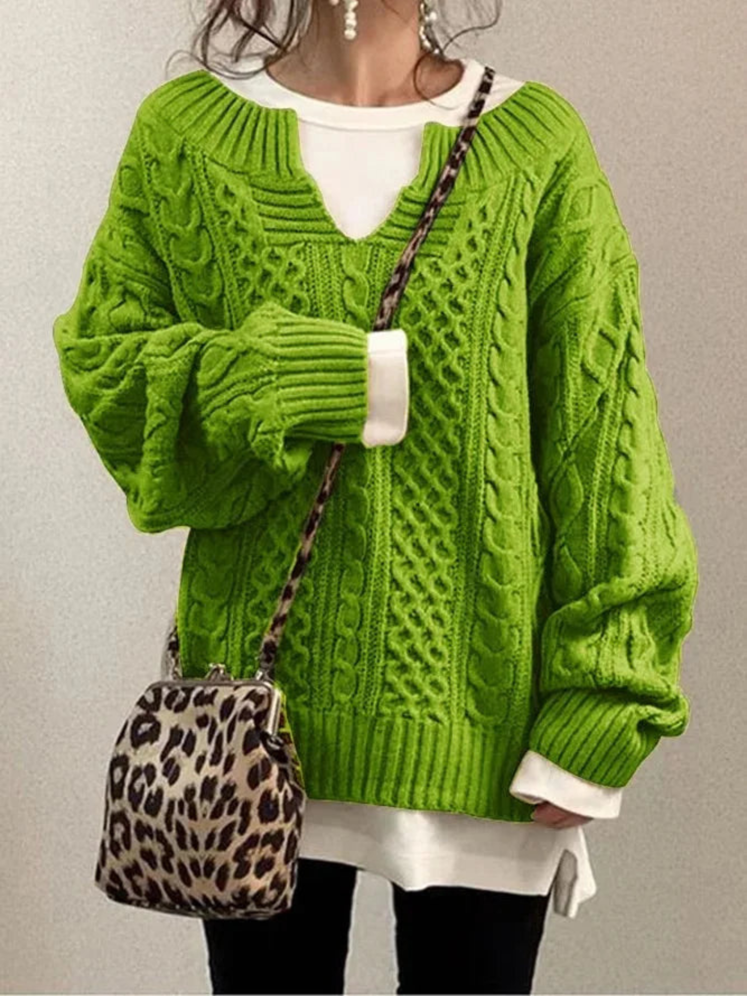 Vivienne Moreau | Oversized Cable Knit Sweater For Women