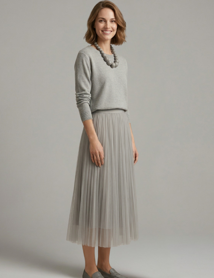 Women_sLayeredDresswithRoundNeckandPleatedSkirt_7.png