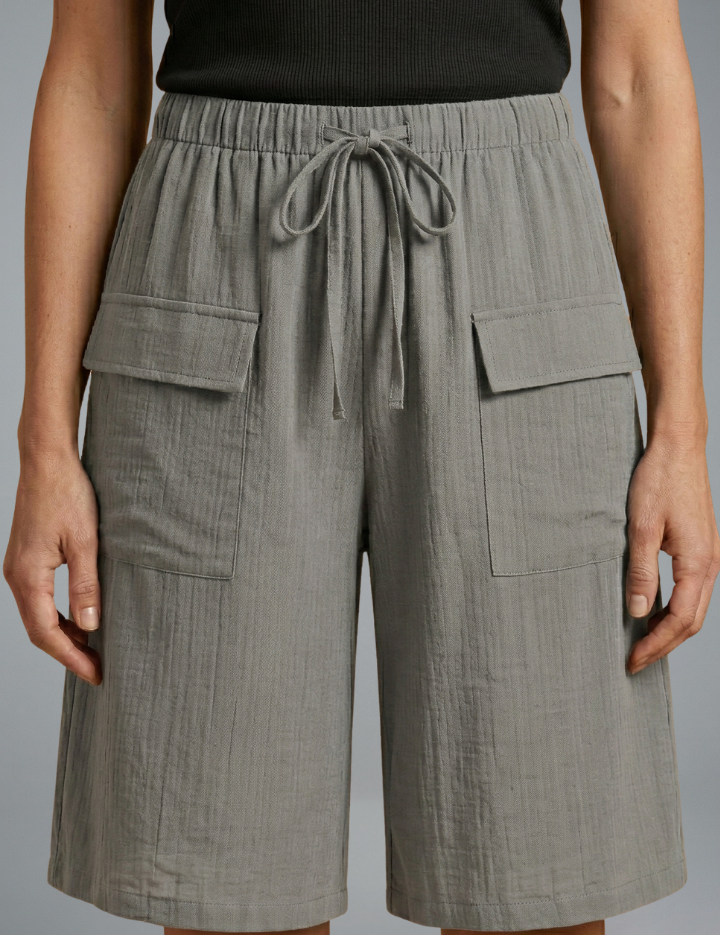 Tara Collins | Relaxed Cargo Shorts For Women