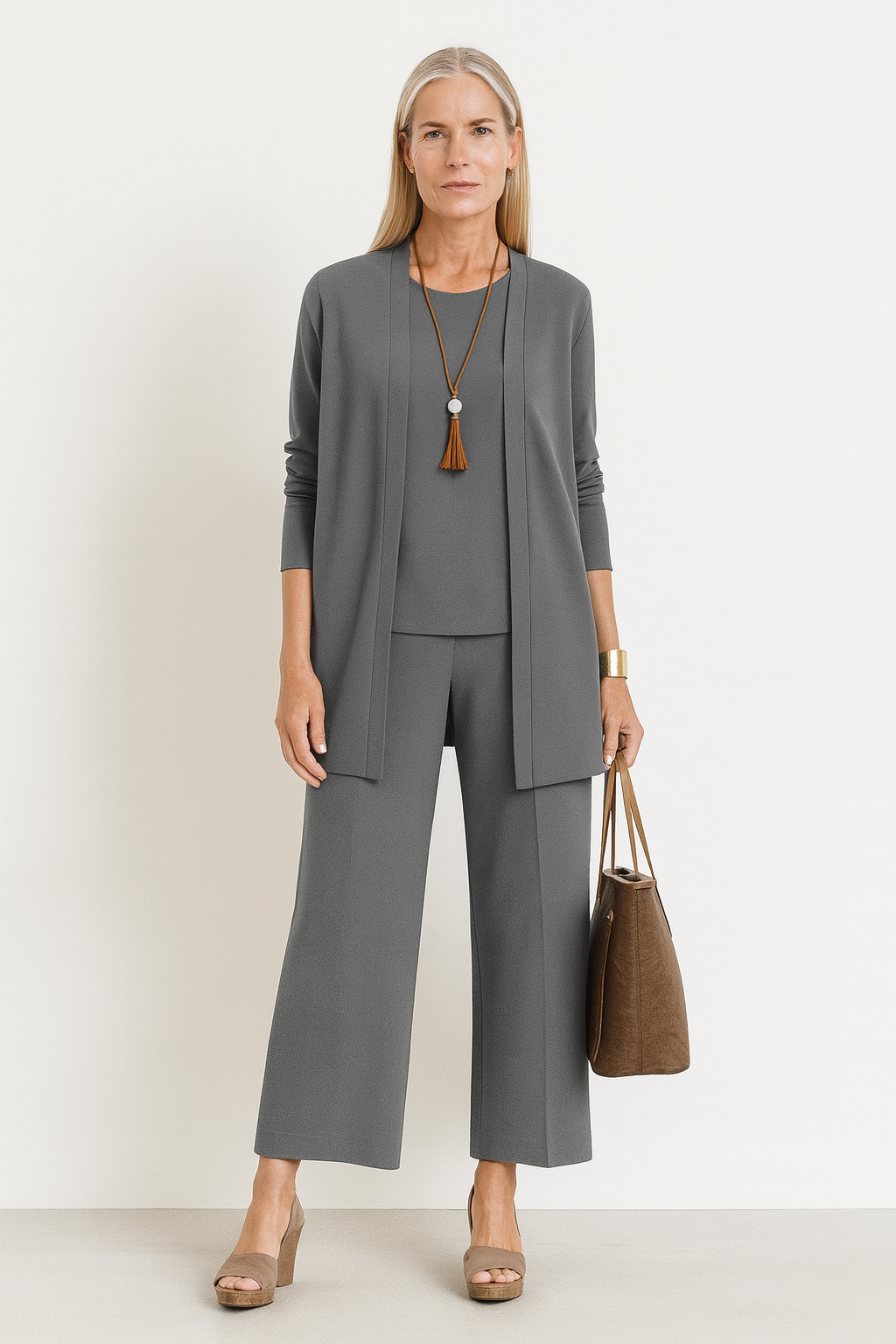 Clara Whitmore | Elegant 3-Piece Lounge Set For Women