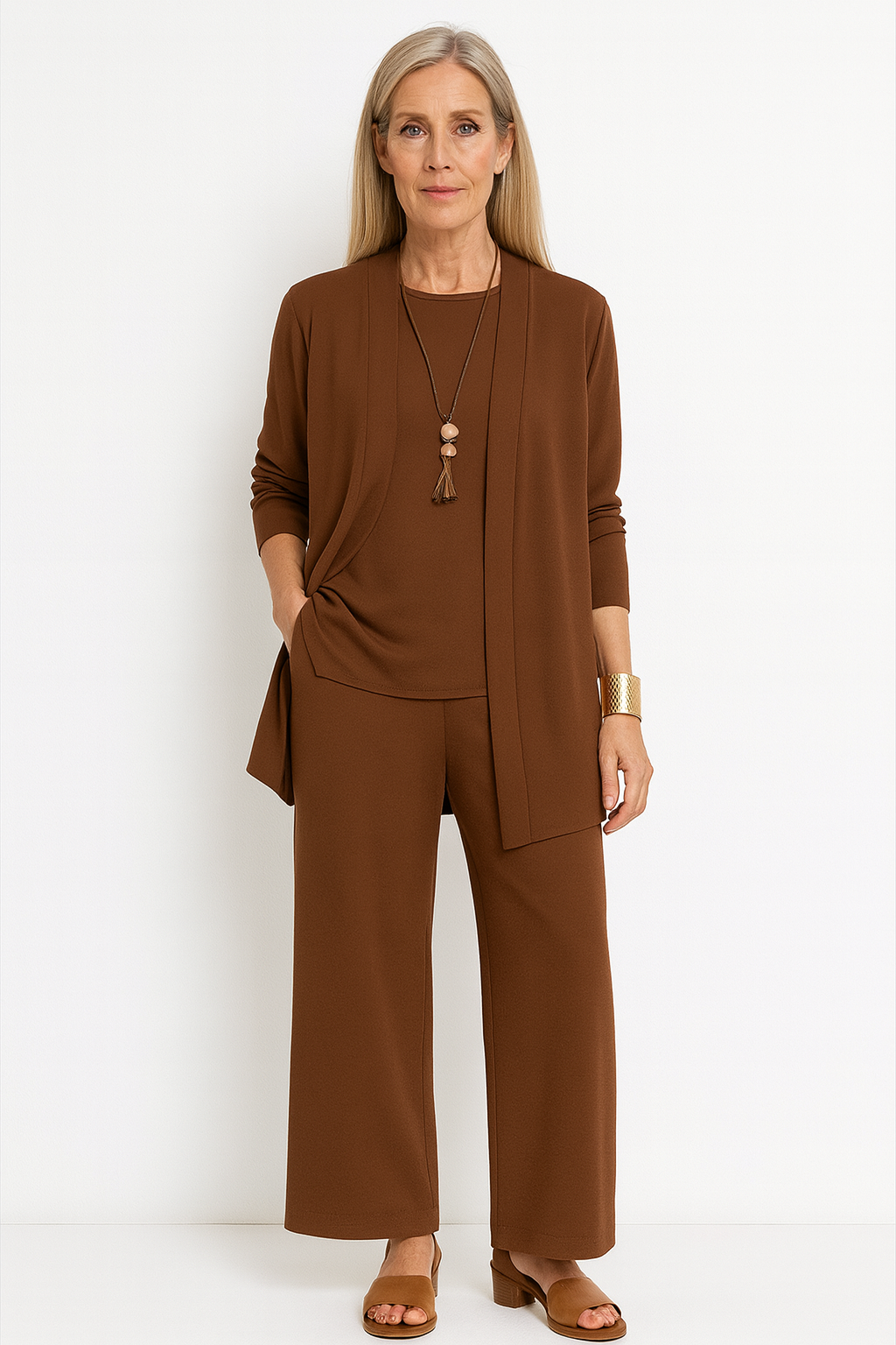 Clara Whitmore | Elegant 3-Piece Lounge Set For Women