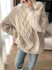 Women's Oversized Cable Knit Sweater — Warm Autumn Jumper