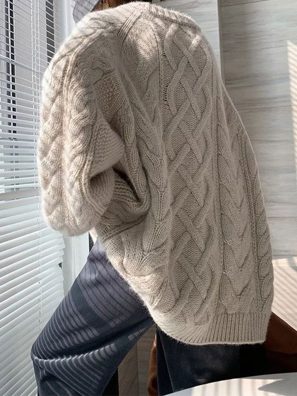 Women's Oversized Cable Knit Sweater — Warm Autumn Jumper
