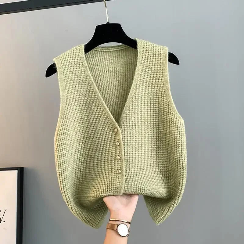 Clara Fontaine | Knitted Vest For Women