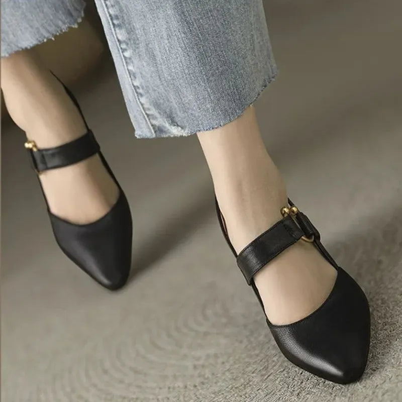 Womens-Wedding-Shoes-Pointed-Toe-Block-Heel-Slingback-2_506613bb.jpg
