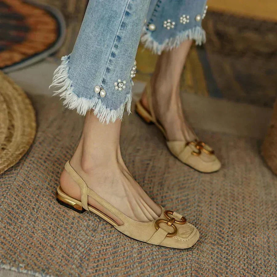camila-orthopaedic-leather-buckle-sandals-874280_a2d55cd0-6e4f-4a09-afbb-909afff127bd.webp