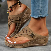 Poppy Ashwood | Cushioned Orthopedic Sandals For Women