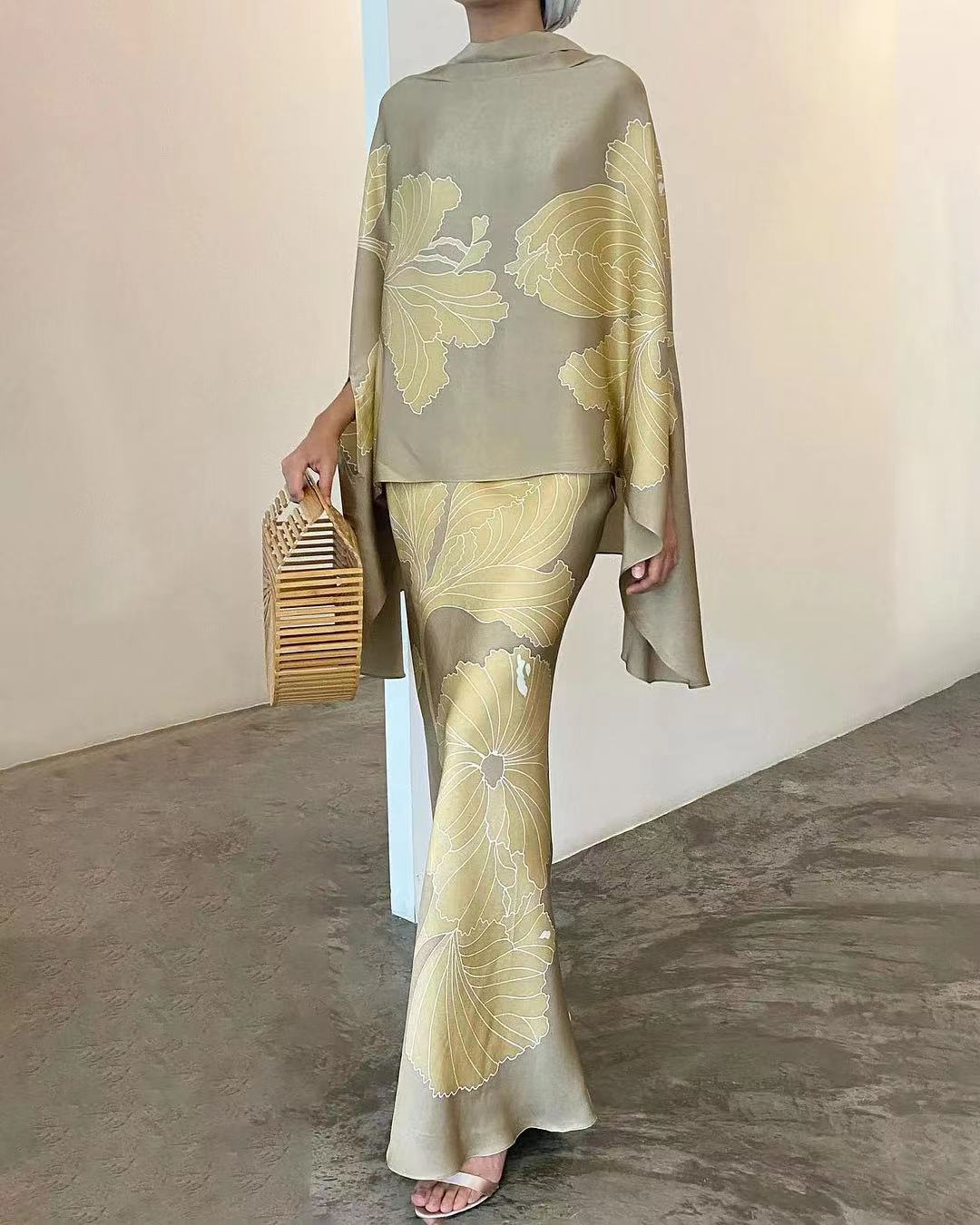 Viola Rushdale | Champagne Floral Cape Top Two Piece Set For Women